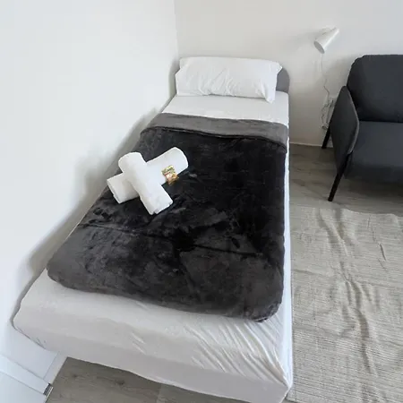 Apartment Lehastays - Eisleberstrasse 3 *